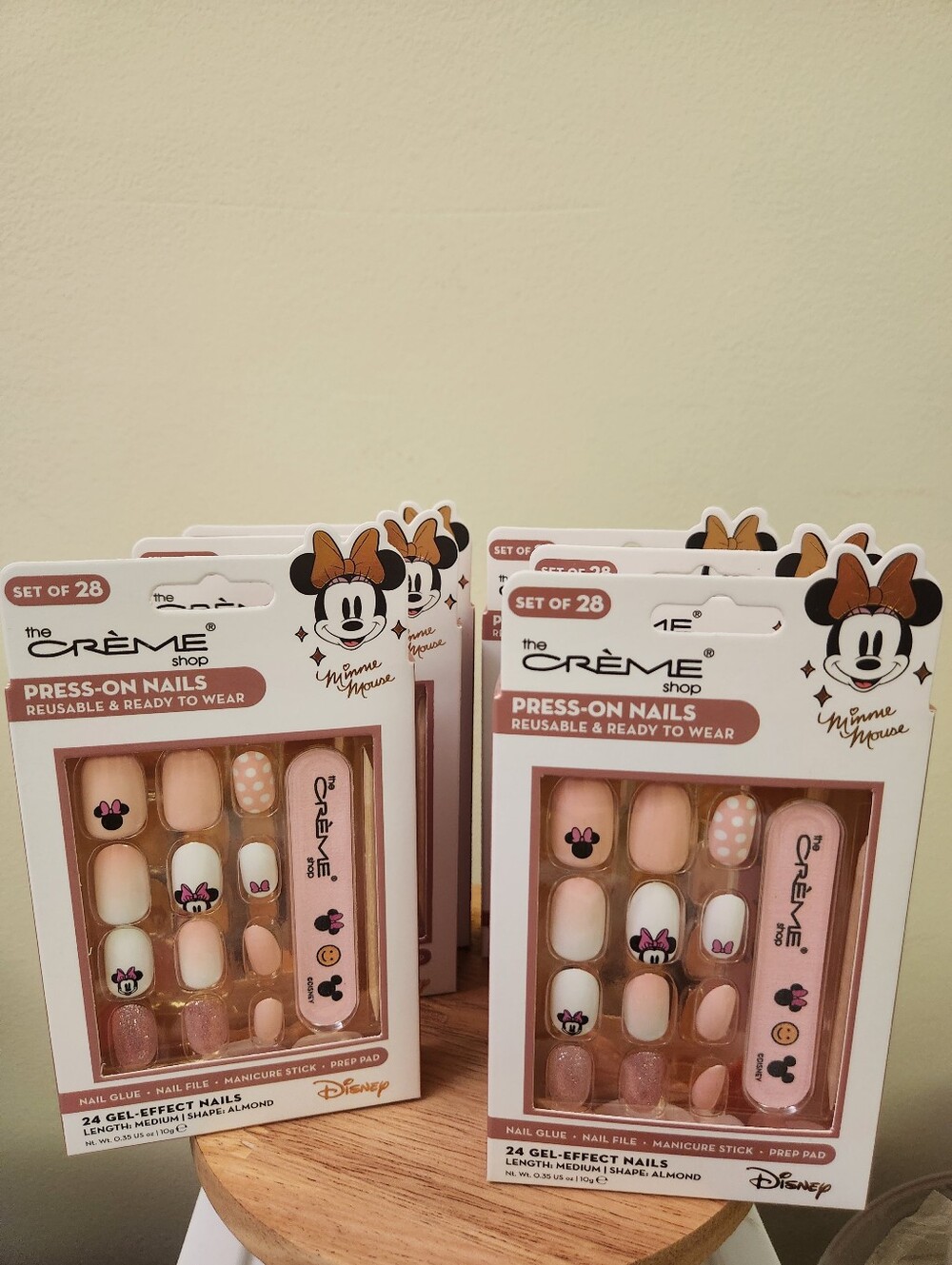 The Crème Shop Disney Minnie Mouse Press-On Nails Set bundle of 6 new